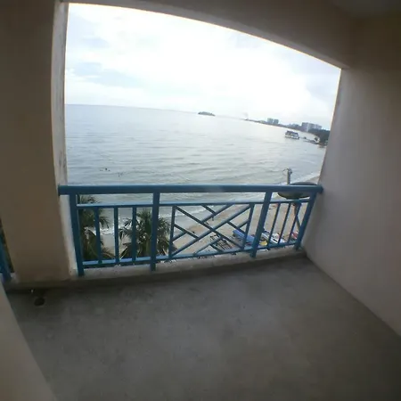 Seaview Homestay Pd Port Dickson Exterior photo