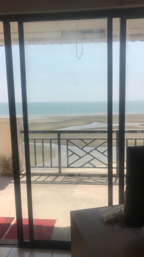 Seaview Pd *